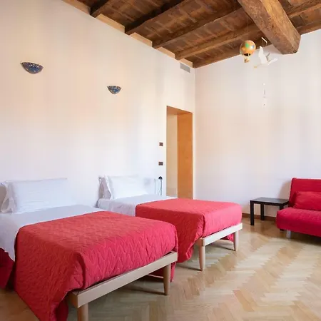 Petroni 38 By בולוניה