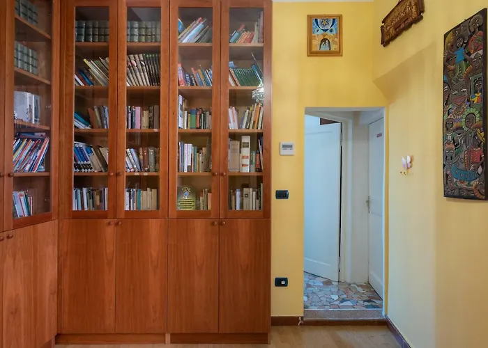 Petroni 38 By بولونيا